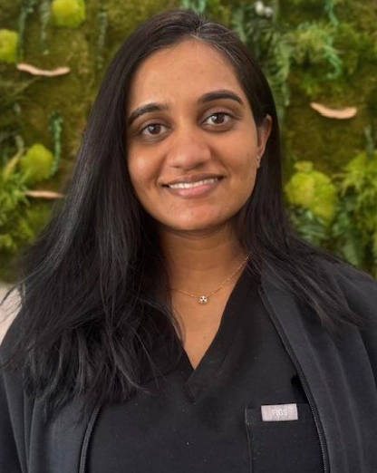 meet-the-dentists-dr-shivani-pipalava