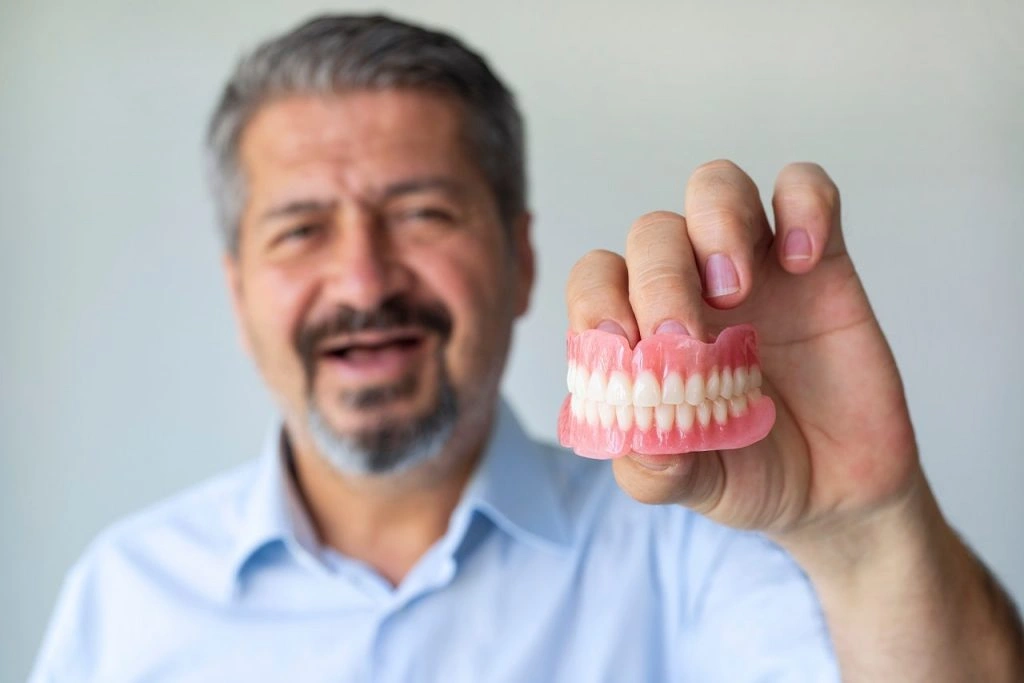 Standard Dentures